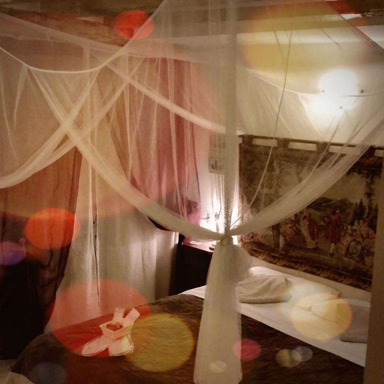 1964 Bed and breakfast 2*